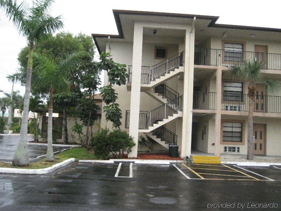 Homing Inn - 波因顿海滩 外观 照片